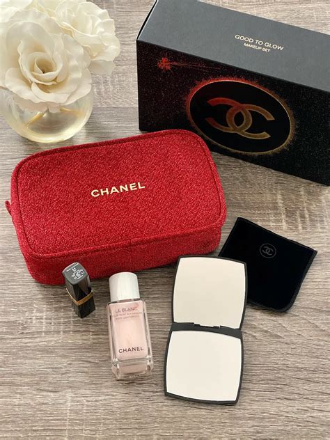 chanel beauty holiday gift sets 2022|Makeup Gifts and Gifts Sets .